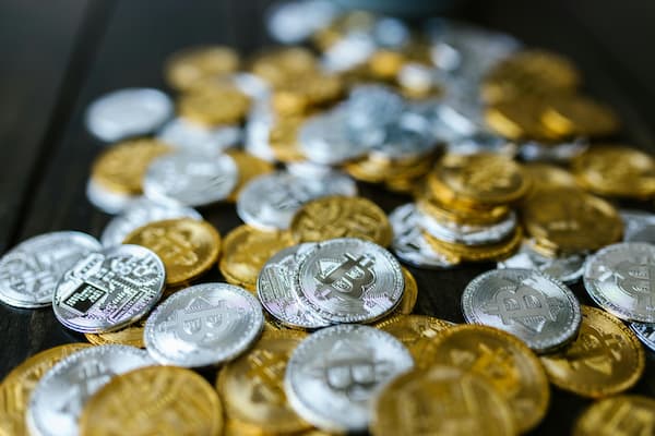 利率前瞻：中国银行1.6%五年大额存单会推高金价？